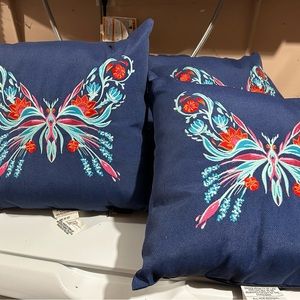 4pcs Total-Pillow: Embroidered Butterfly